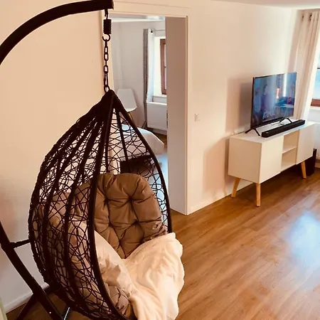 Apartament Felix Living 2, Zentrale 2-personen Nahe Altstadt, Parkplatz & Oberhausblick