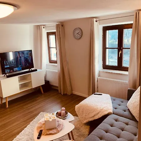 Apartament Felix Living 2, Zentrale 2-personen Nahe Altstadt, Parkplatz & Oberhausblick *